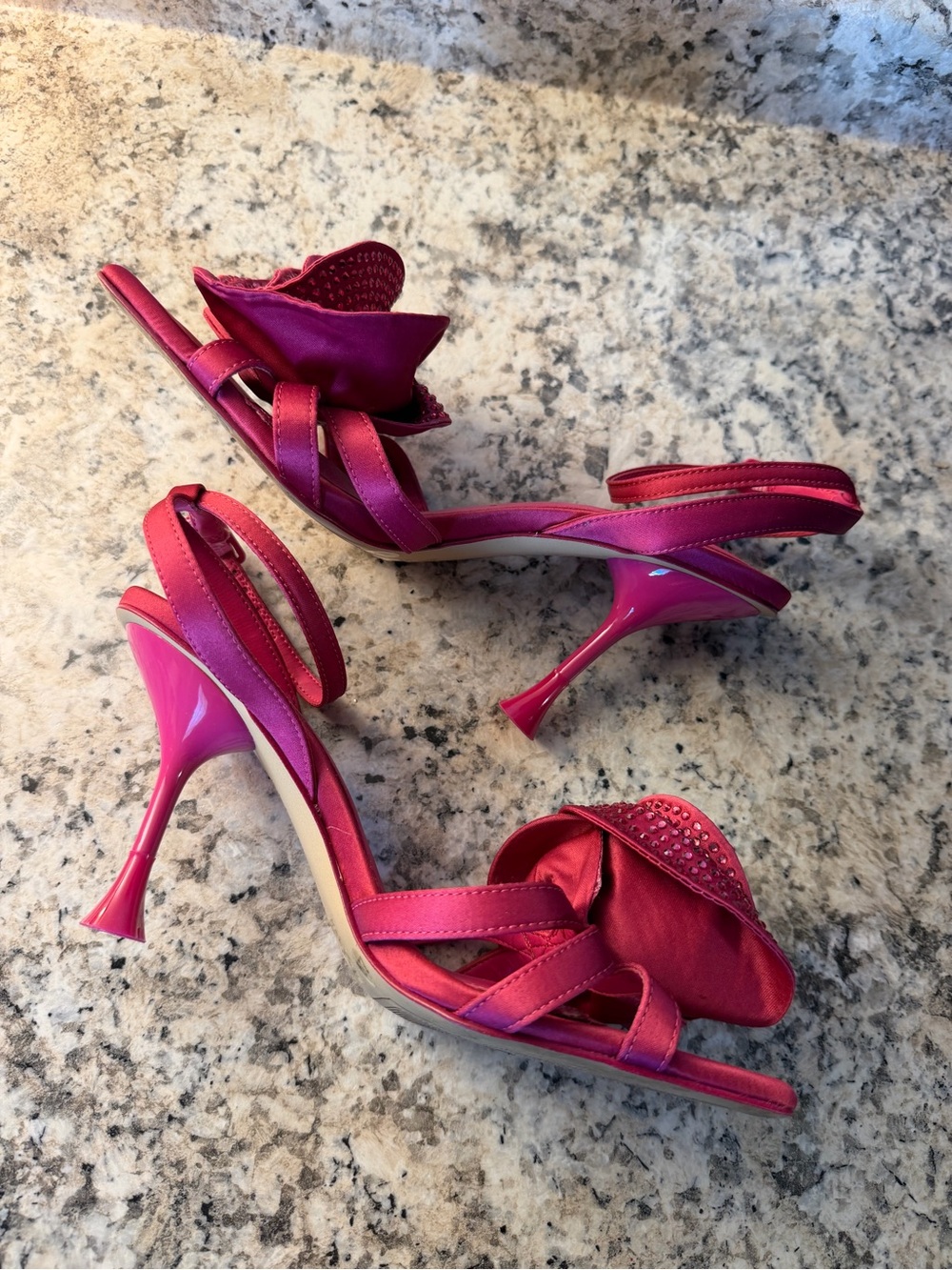 Gianni Bini Hot Pink Satin Open-Toe Slingback Heels Rose Floral Accent Sparkle